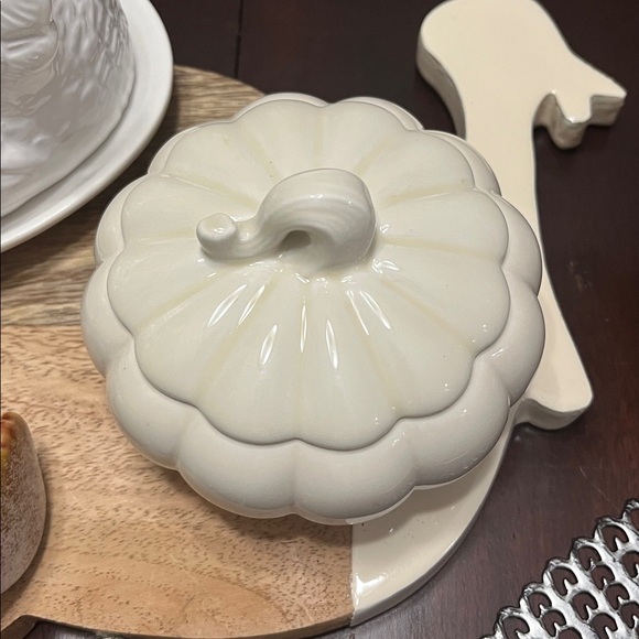 EMPTY BATH & BODY WORKS HOME Ceramic Pumpkin Candle Holder - Picture 8 of 12